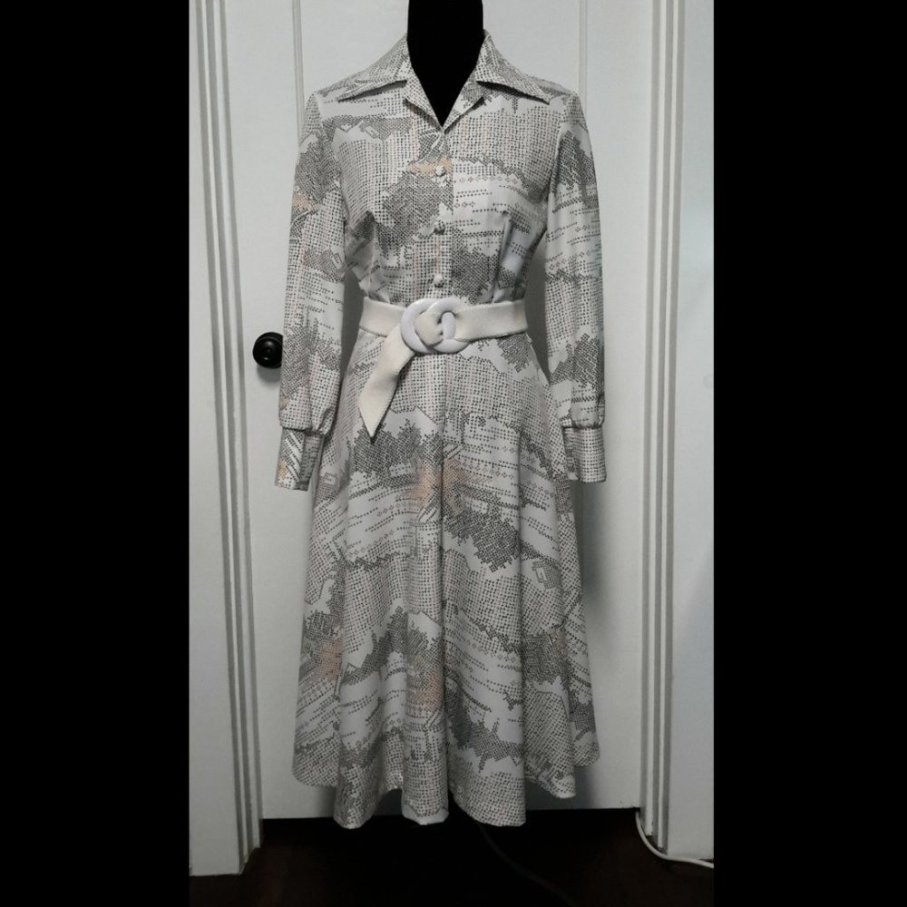 Vintage✨ 70s Scenic Cross-Stitch Print Shirt Dress